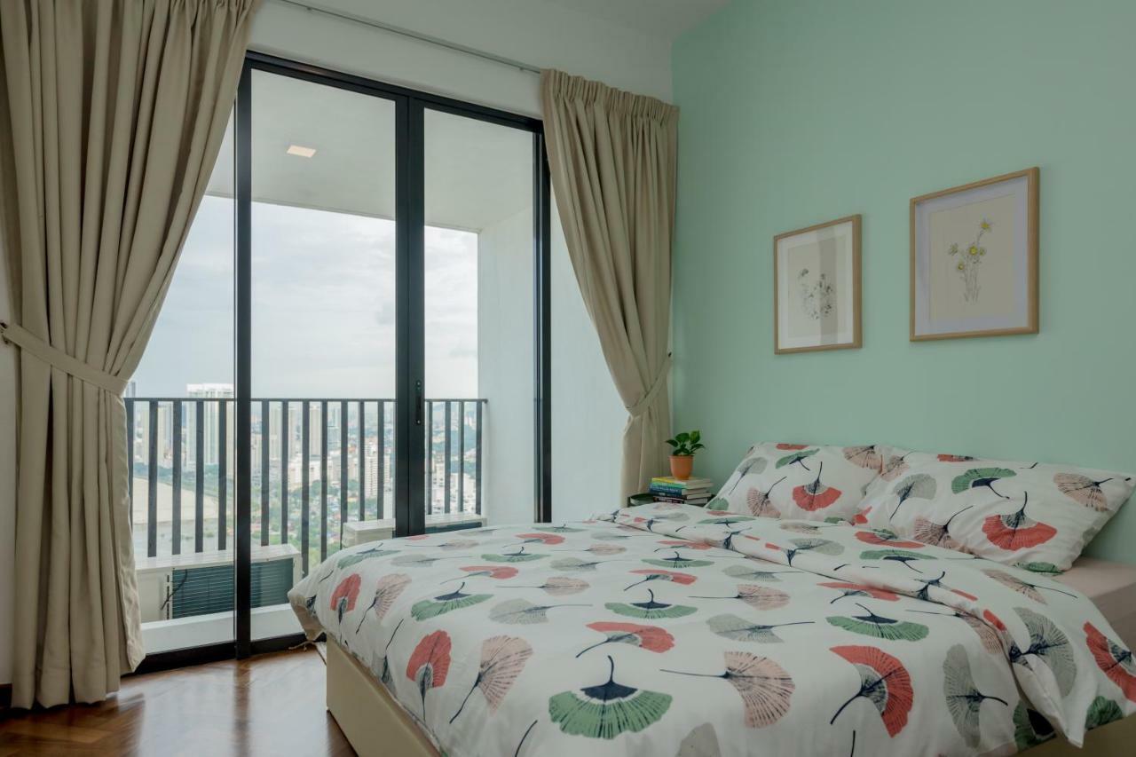 The Landmark Condo, By Sanguine George Town Buitenkant foto